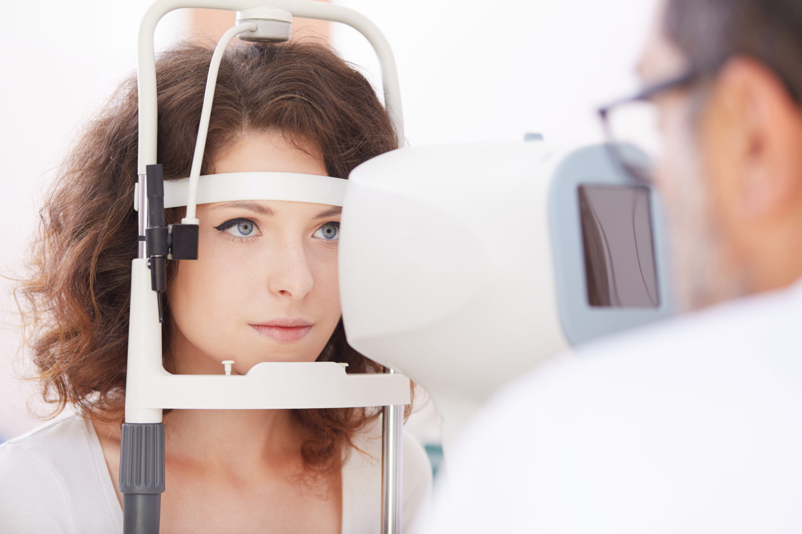 Choose the best laser eye surgery: PRK, Lasik, Femto Lasik, and FeLEx SMILE