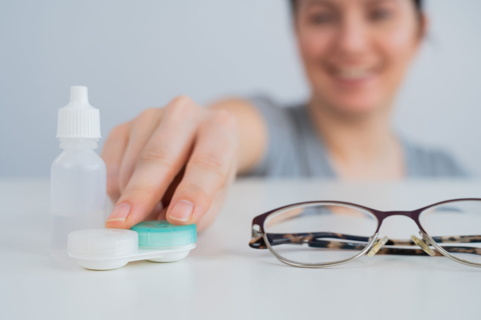 Best eye care tips for contact lenses users from Advanced Eye Hospital