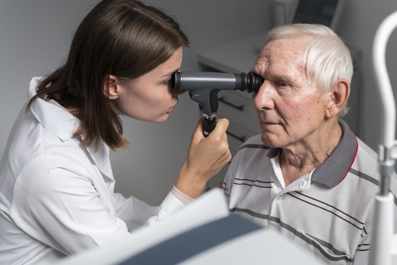 How Doctors Grade Cataracts: A Step-by-Step Overview of the Cataract Grading System