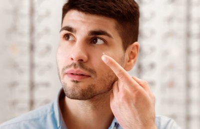 Easy Ways to Remove Contact Lenses